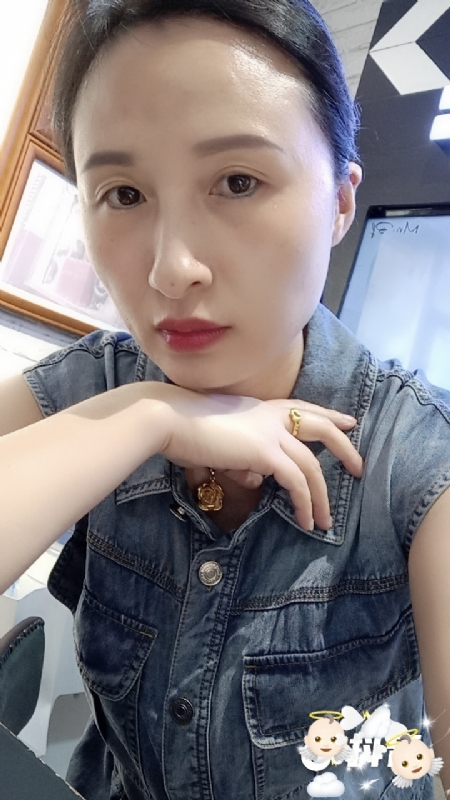 桃子的第三张照片--冷水江中老年相亲网
